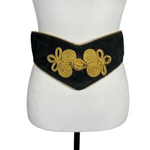 Vintage Sandy Duftler Belt Size Small Black Velvet Statement Dynasty Gold Emblem